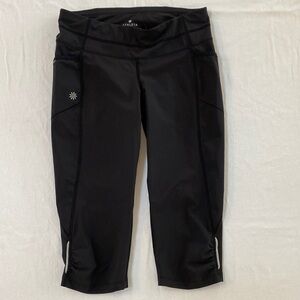 Black Capri Athleta Dobby Be Free Knickers SMALL